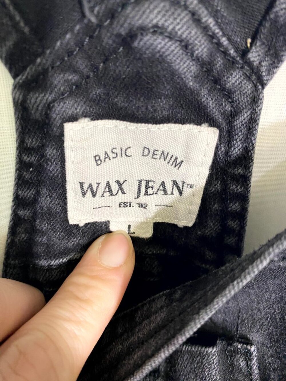 Wax Jean Black Denim Short Overalls Women’s Size L Distressed Bib Shorts Adjusta - Picture 3 of 7
